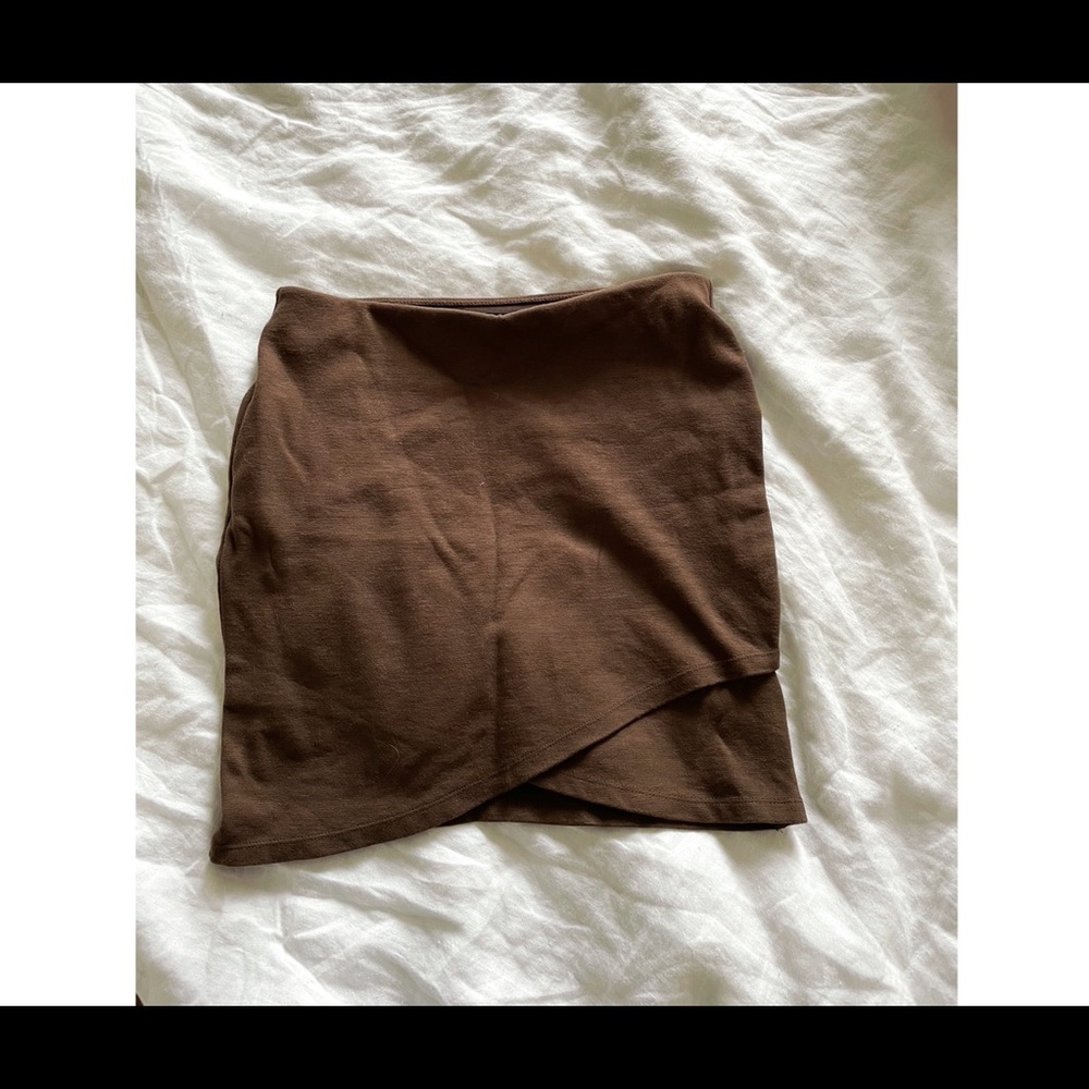 Aritzia Talula Taupe Mini Skirt
